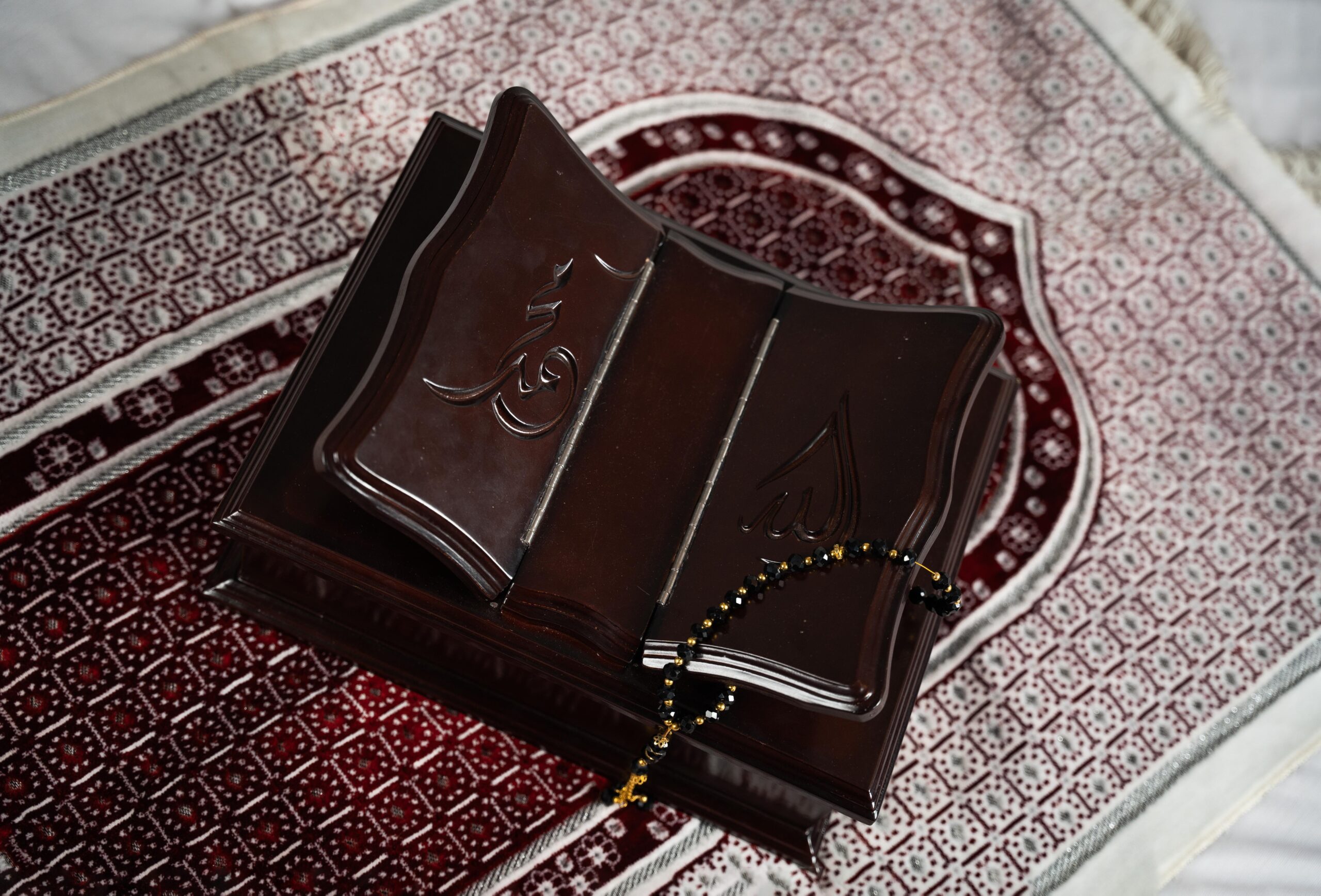 Wooden Rehal with Box - Premium Quality - Image 5